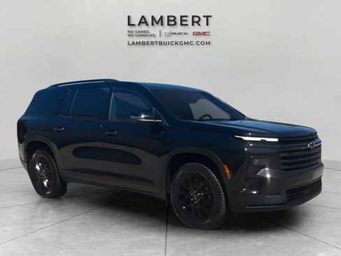 Used 2024 Chevrolet Traverse LT w/ Midnight/Sport Edition AWD/4WD image 6