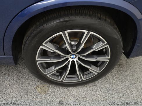 Used 2019 BMW X5 xDrive40i w/ M Sport Package AWD/4WD image 44