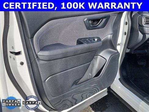 Certified 2025 Subaru Forester Premium image 11