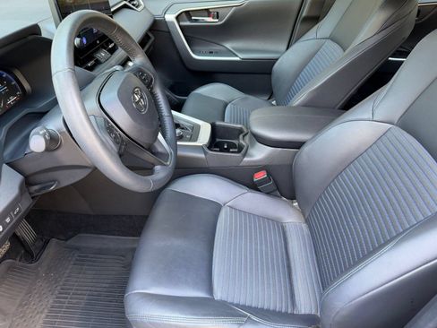 Used 2024 Toyota RAV4 XSE w/ Advanced Technology Package AWD/4WD image 5