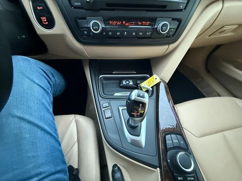 Used 2013 BMW 328i Sedan image 21