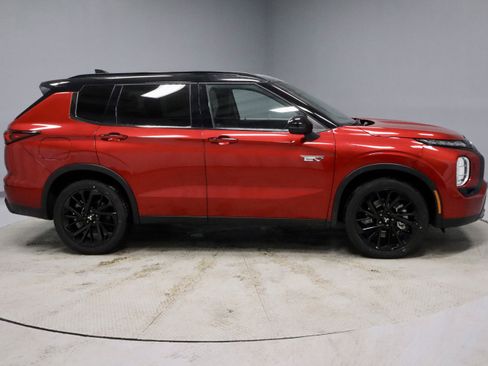 New 2025 Mitsubishi Outlander SEL Black Edition image 9