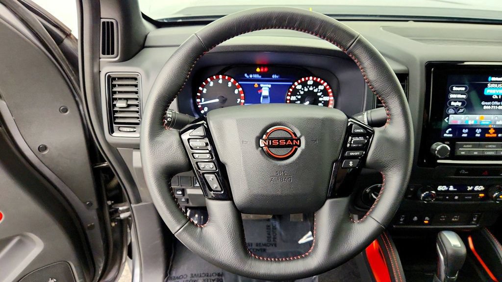 Used 2024 Nissan Frontier PRO-4X w/ Pro Convenience Package AWD/4WD image 13