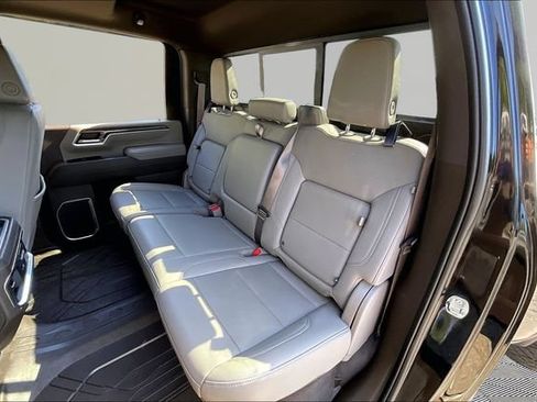 Used 2025 Chevrolet Silverado 3500 LTZ w/ LTZ Plus Package AWD/4WD image 16