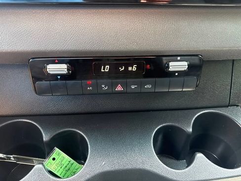 Used 2025 Mercedes-Benz Sprinter 2500 image 22