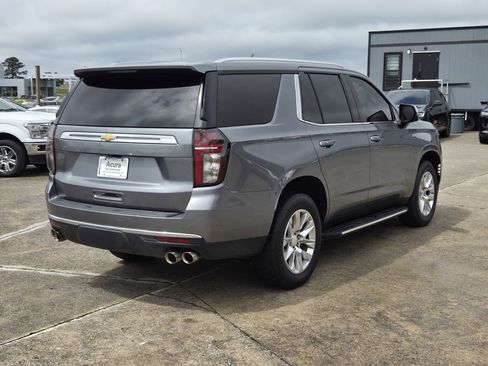 Used 2021 Chevrolet Tahoe Premier w/ Premium Package RWD image 4