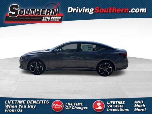 New 2026 Nissan Altima 2.5 SR FWD image 1