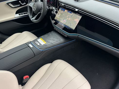 New 2026 Mercedes-Benz E 350 Sedan image 14