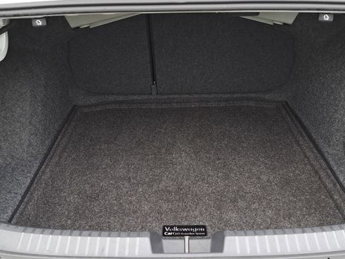 Certified 2024 Volkswagen Jetta S image 12