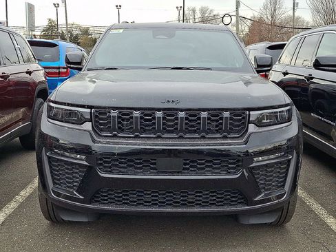 New 2026 Jeep Grand Cherokee Limited image 2