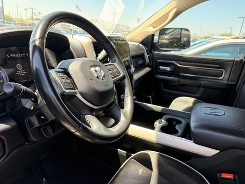Used 2022 RAM 2500 Laramie AWD/4WD image 17
