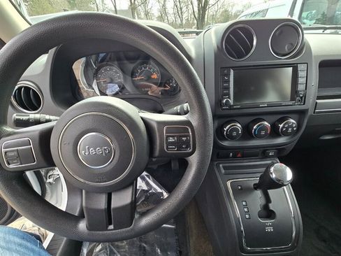 Used 2017 Jeep Patriot Sport w/ Power Value Group image 7