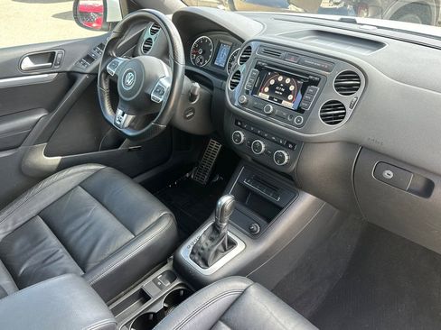 Used 2015 Volkswagen Tiguan R-Line FWD image 19