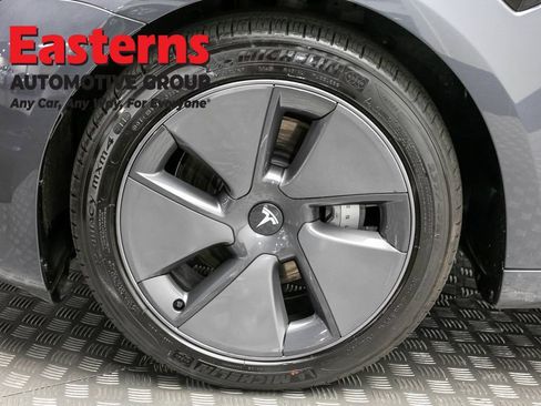 Used 2023 Tesla Model 3 Standard Range RWD image 29