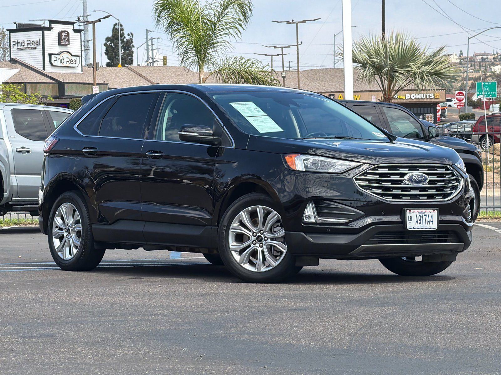 Used 2024 Ford Edge Titanium AWD/4WD image 8
