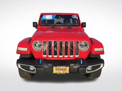 Used 2022 Jeep Wrangler Unlimited Sahara w/ Cold Weather Group AWD/4WD image 9