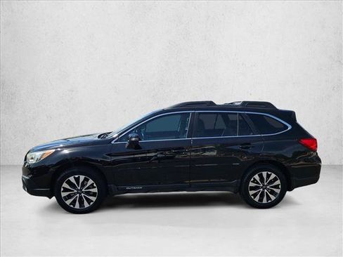 Used 2016 Subaru Outback 2.5i Limited AWD/4WD image 8