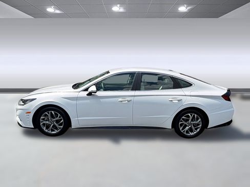 Used 2023 Hyundai Sonata SEL w/ Cargo Package FWD image 2