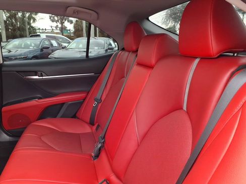 Used 2020 Toyota Camry XSE image 22