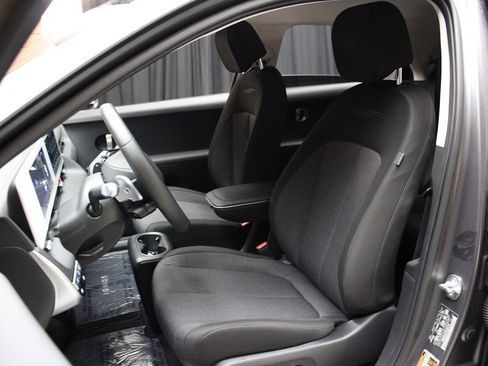 Used 2024 Hyundai Ioniq 5 SEL image 24
