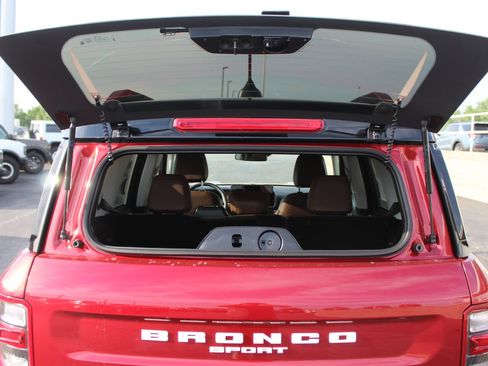 New 2026 Ford Bronco Sport Outer Banks w/ Outer Banks Tech Package+ AWD/4WD image 18