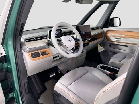 New 2025 Volkswagen ID. Buzz 1st Edition image 10