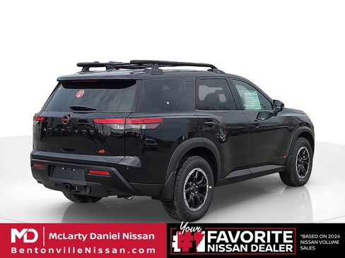 New 2026 Nissan Pathfinder Rock Creek image 5