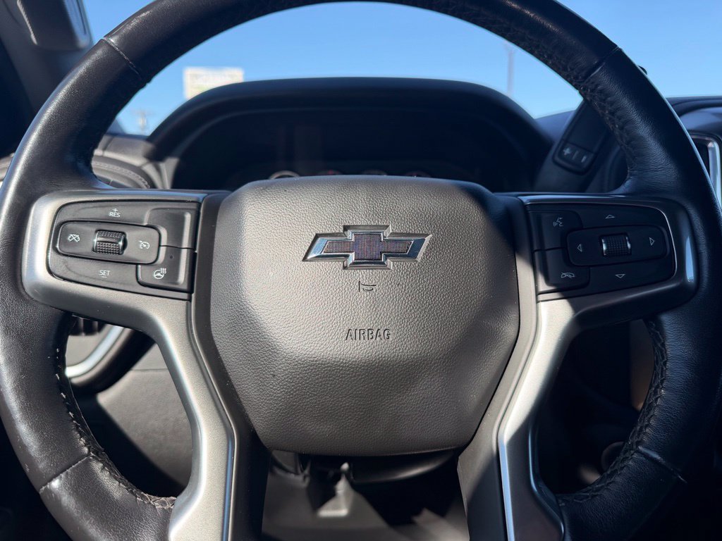 Used 2022 Chevrolet Silverado 1500 RST w/ Bed Protection Package AWD/4WD image 15
