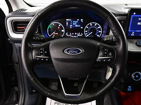Used 2022 Ford Maverick XLT w/ XLT Luxury Package FWD image 19