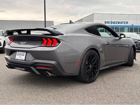 Used 2026 Ford Mustang GT Premium RWD image 9