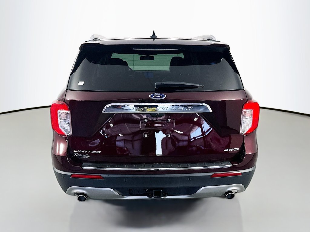 Used 2022 Ford Explorer Limited w/ Equipment Group 301A AWD/4WD image 6