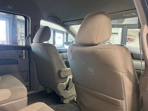 Used 2014 Honda Odyssey LX image 36