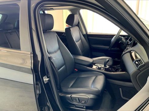 Used 2015 BMW X3 xDrive28i image 16
