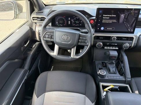 Certified 2025 Toyota Tacoma TRD Sport AWD/4WD image 22