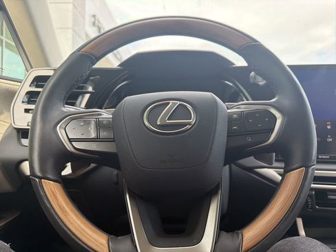 Used 2024 Lexus RX 350 AWD w/ Convenience Package image 34