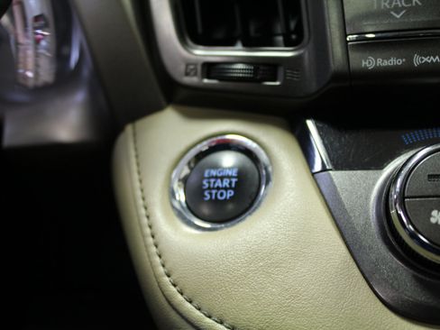 Used 2013 Toyota RAV4 Limited image 14