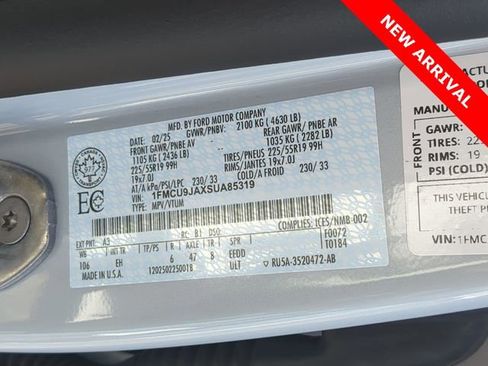 Used 2025 Ford Escape Platinum image 24