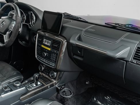 Used 2018 Mercedes-Benz G 550 Squared image 14