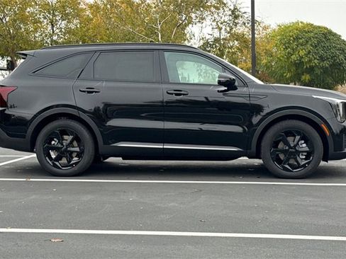 New 2026 Kia Sorento SX Prestige image 3