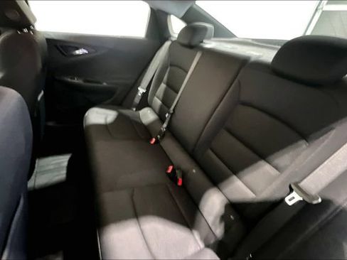 Used 2022 Chevrolet Malibu LS FWD image 28
