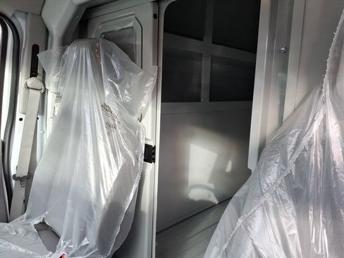 Used 2026 Ford E-350 and Econoline 350 Super Duty w/ Power Equipment Group image 38