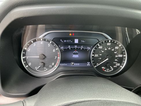 Used 2023 Nissan Titan Platinum Reserve w/ Moonroof Package AWD/4WD image 15