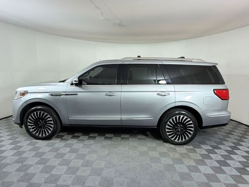 Used 2021 Lincoln Navigator Black Label w/ Cargo Convenience Package image 2