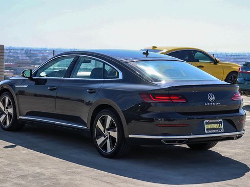 Used 2021 Volkswagen Arteon SE image 6