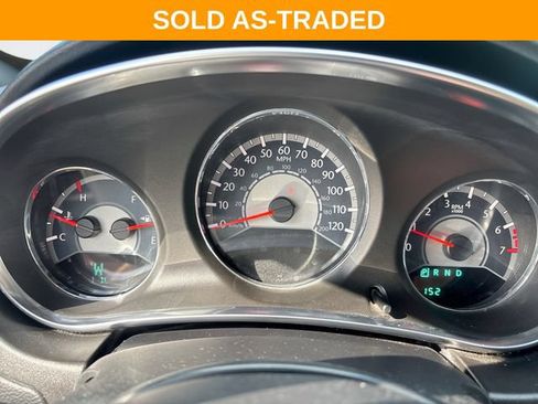 Used 2013 Chrysler 200 Touring FWD image 15