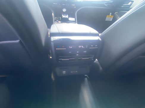 Used 2026 Acura MDX SH-AWD image 14
