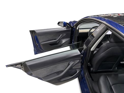 Certified 2021 Tesla Model 3 Standard Range Plus RWD image 10