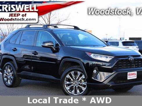 Used 2019 Toyota RAV4 XLE Premium image 1