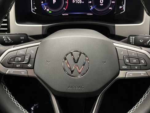 Used 2023 Volkswagen Atlas SE image 15