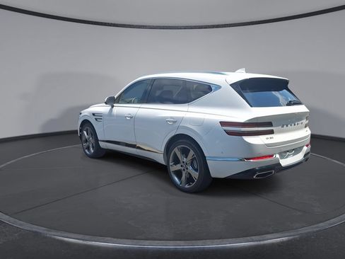 Used 2024 Genesis GV80 2.5T w/ Prestige Package AWD/4WD image 2